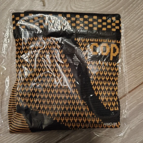 Compression Ankle Sleeve Socks - Black & Orange - Picture 3 of 3